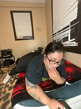 Tillymarie Show in webcam