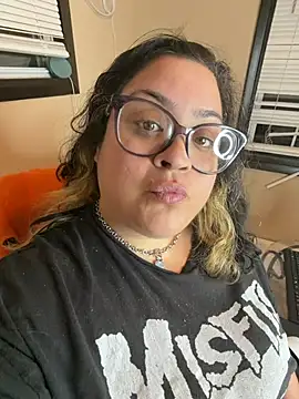 Tillymarie's Live XXX Chat