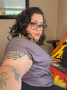 Chat XXX en directo de Tillymarie