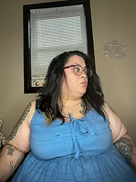 Tillymarie's Webcam Show