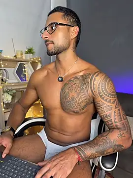 LiamGarcia1のウェブカメラショー