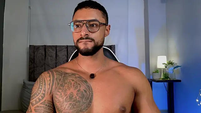 LiamGarcia1のウェブカメラショー