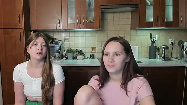 HotCaramellsTV Webcam-Show