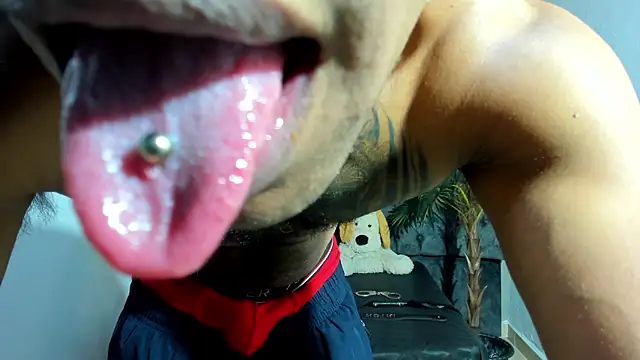 Salomon_koude live XXX chat