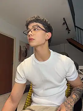 ajordanR's Webcam Show