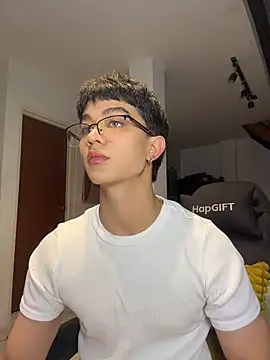 ajordanR Show in webcam