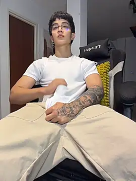 ajordanR Webcam Show