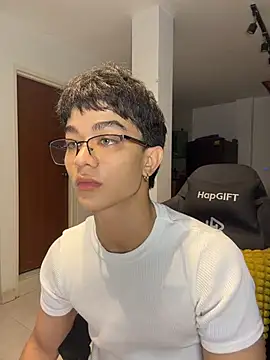 ajordanR Show Webcam