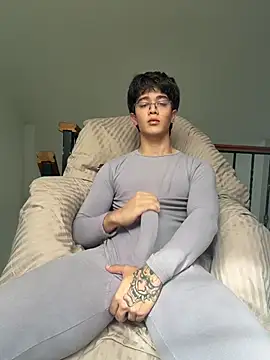 ajordanR Show in webcam