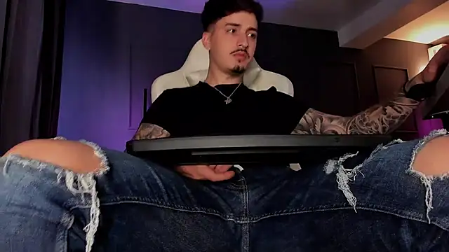 uptomatty Webcam show