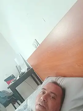 gladieitore Adlı Modelin Web Kamerası Şovu