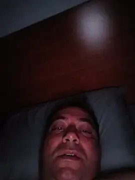 Show modela gladieitore na web-kameri