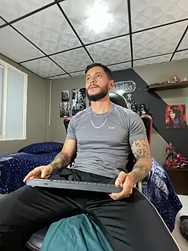 Chat XXX en directo de marcel_crawford96