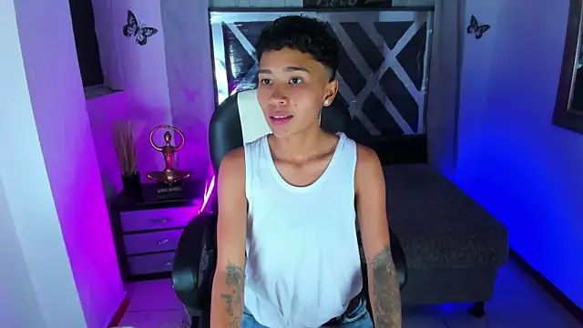 Chat +18 de nova_sex01 ao vivo