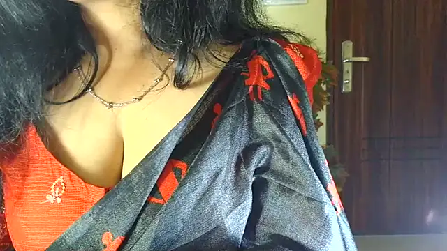 Mallu_MayaMadhav ওয়েবক্যাম শো