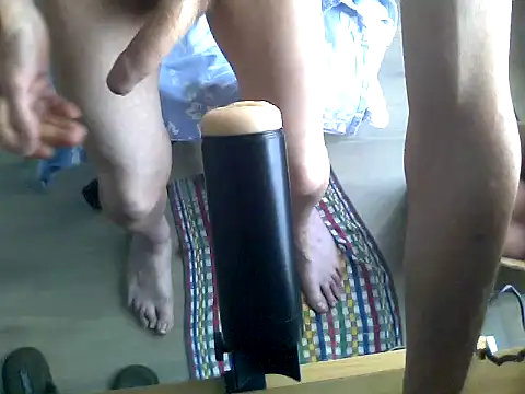 ericlevisiteur Show in webcam