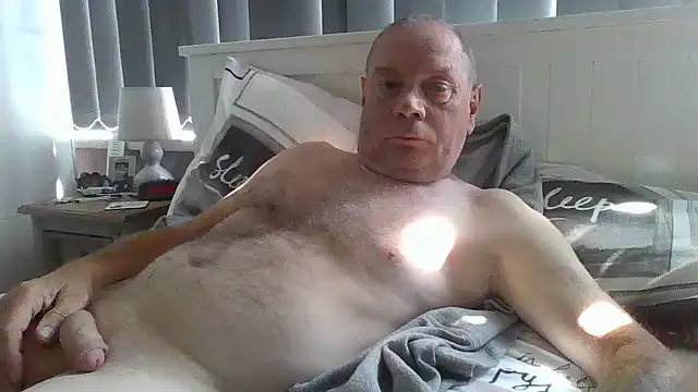 gibbo62 Webcam Show