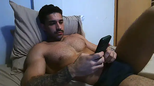 Show de macho_fit na webcam