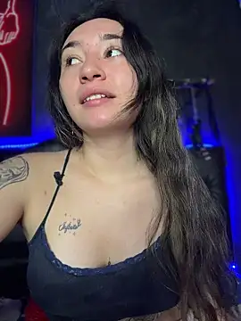 Sophie_LS Adlı Modelin Canlı Sohbet Odası