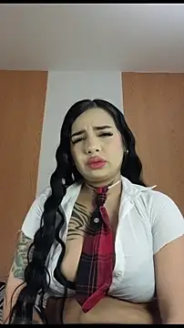 Aliss-fressa's Live XXX Chat
