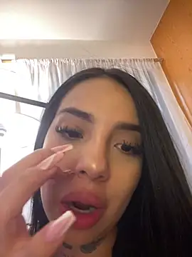 Aliss-fressa's Live XXX Chat