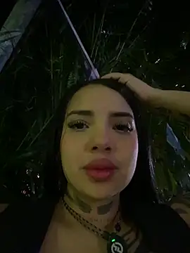 Aliss-fressa's Live XXX Chat