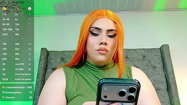 astridjonness Adlı Modelin Web Kamerası Şovu