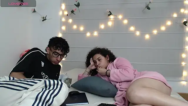 Sarabubbie Pertunjukan Webcam