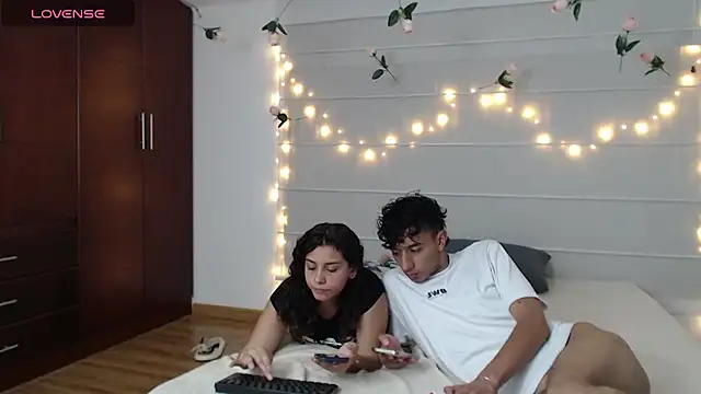 Sarabubbie Pertunjukan Webcam