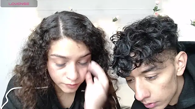 Sarabubbie Pertunjukan Webcam
