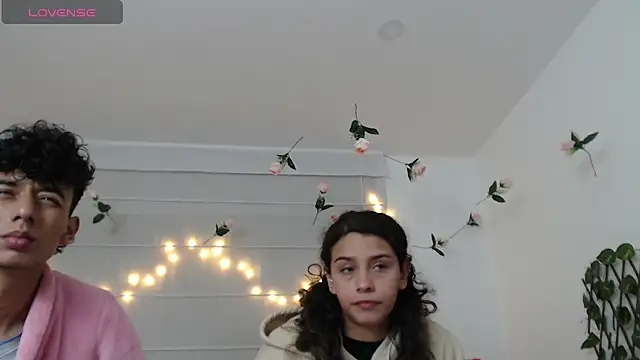 Sarabubbie Chat XXX live