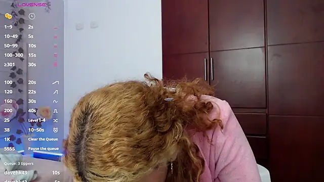 Sarabubbie Live XXX-chat
