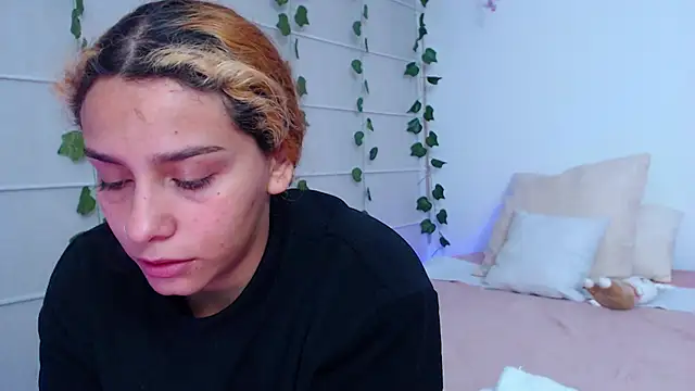 Sarabubbie Live XXX-chat
