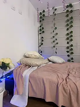 Sarabubbie's Webcam Show