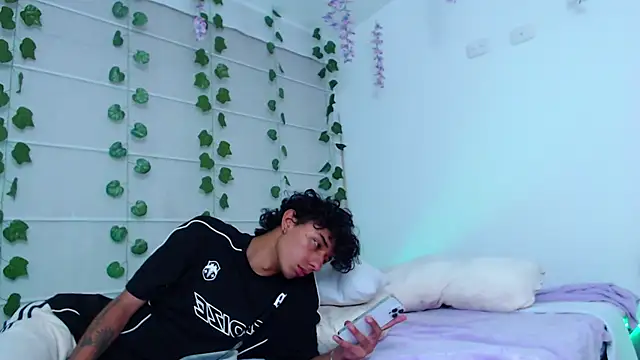XXX chat uživo modela Sarabubbie
