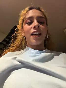 Sarabubbie live XXX chat