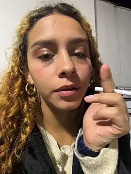 Sarabubbie লাইভ XXX চ্যাট