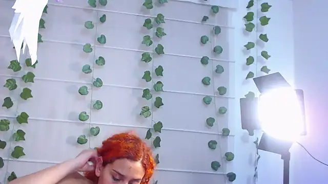 Sarabubbie Live XXX Chat