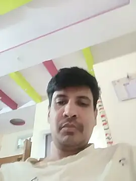 jeeva9242's Webcam Show
