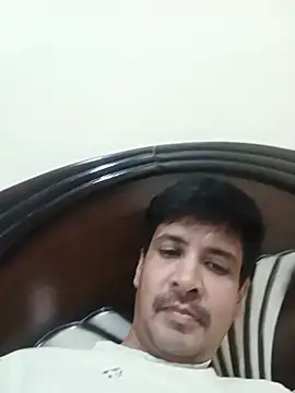 jeeva9242's Webcam Show