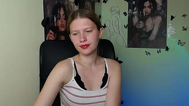 StellaCRL's Live XXX Chat