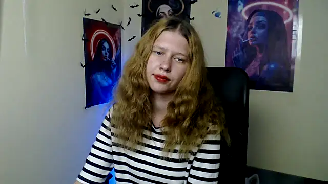 StellaCRL's Live XXX Chat