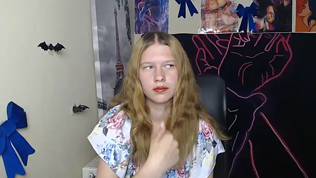 StellaCRL live XXX chat