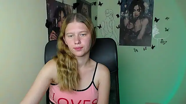 StellaCRL's Live XXX Chat