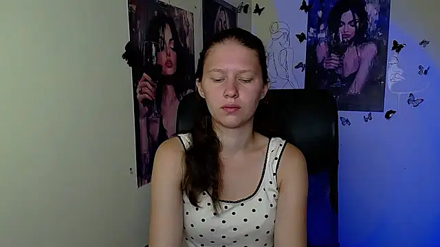 StellaCRL live XXX chat