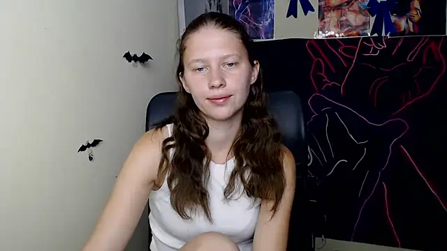 StellaCRL Adlı Modelin Canlı XXX Sohbeti
