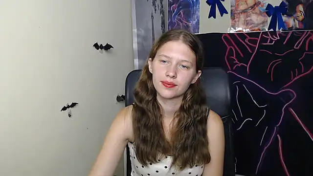 StellaCRL Adlı Modelin Canlı XXX Sohbeti