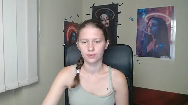 XXX chat uživo modela StellaCRL