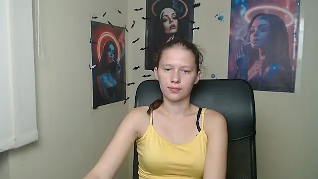 StellaCRL's Live XXX Chat