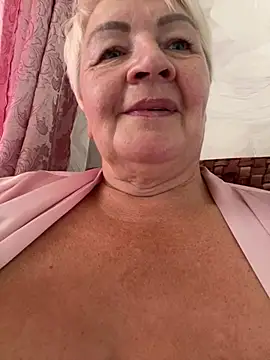 Laura_Millf লাইভ XXX চ্যাট